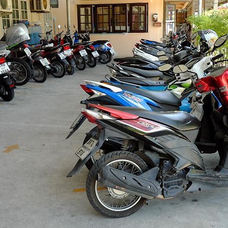 Pj Inn Pattaya Eksteriør bilde
