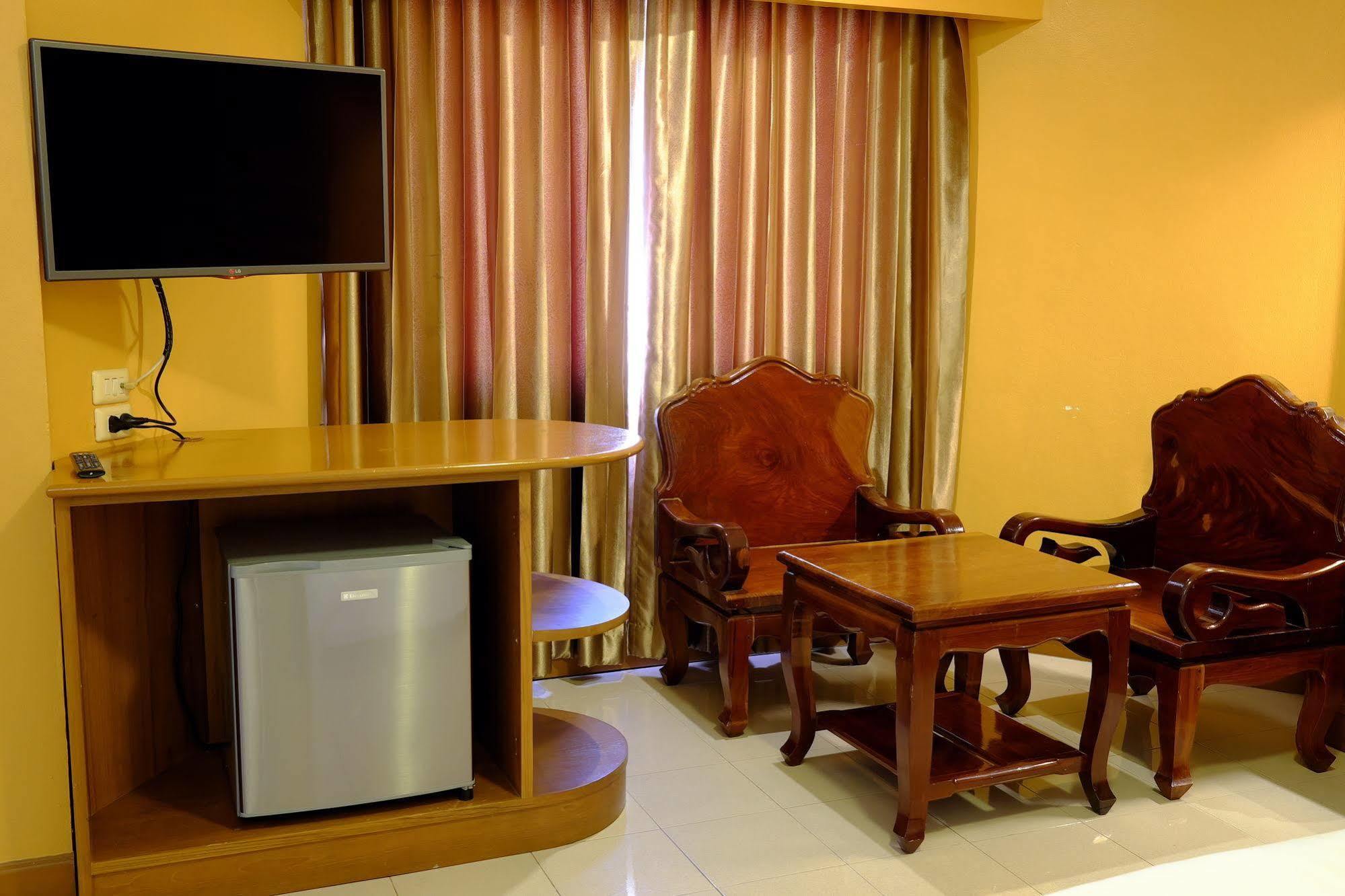 Pj Inn Pattaya Eksteriør bilde